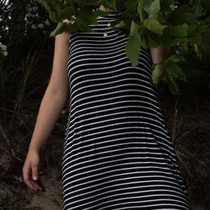 Midi stripped shift sleeveless dress